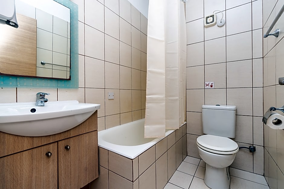 Flora Hotel Apartment