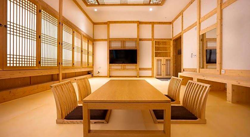 Jeonju tourist hotel kkotsim