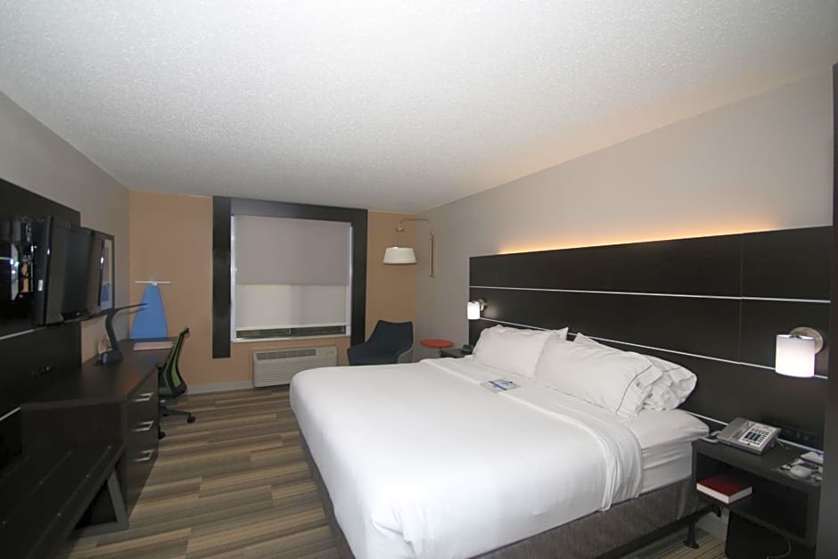 Holiday Inn Express Hillsville