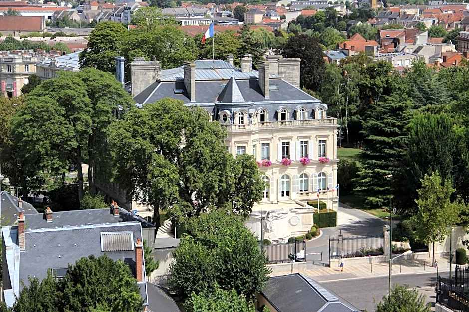 Hotel de Champagne