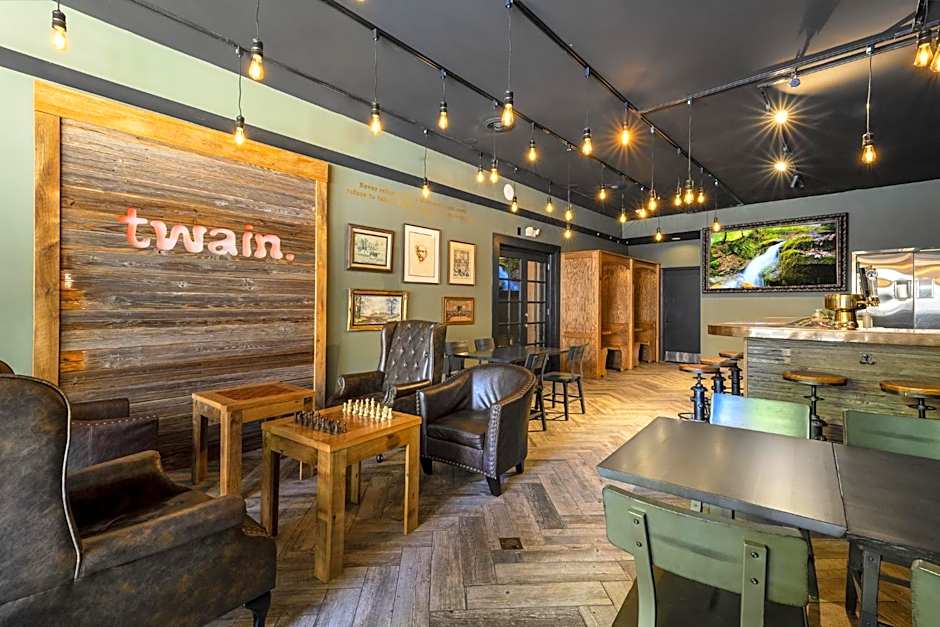 voco The Tiger Hotel, Columbia, MO By IHG