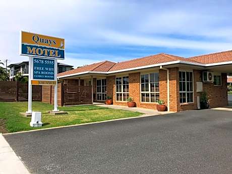 Quays Motel San Remo