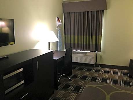 King Room - Non-Smoking
