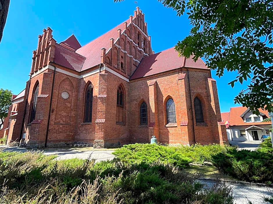 Seaview House with fireplace