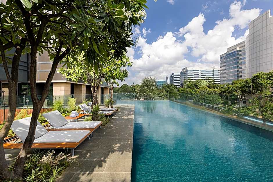 The Den Bengaluru, Lxr Hotels & Resorts