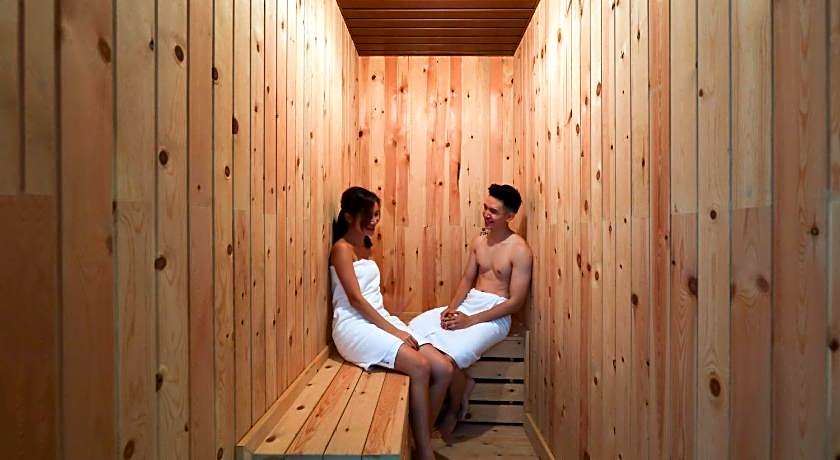 Hompton by the Beach Penang