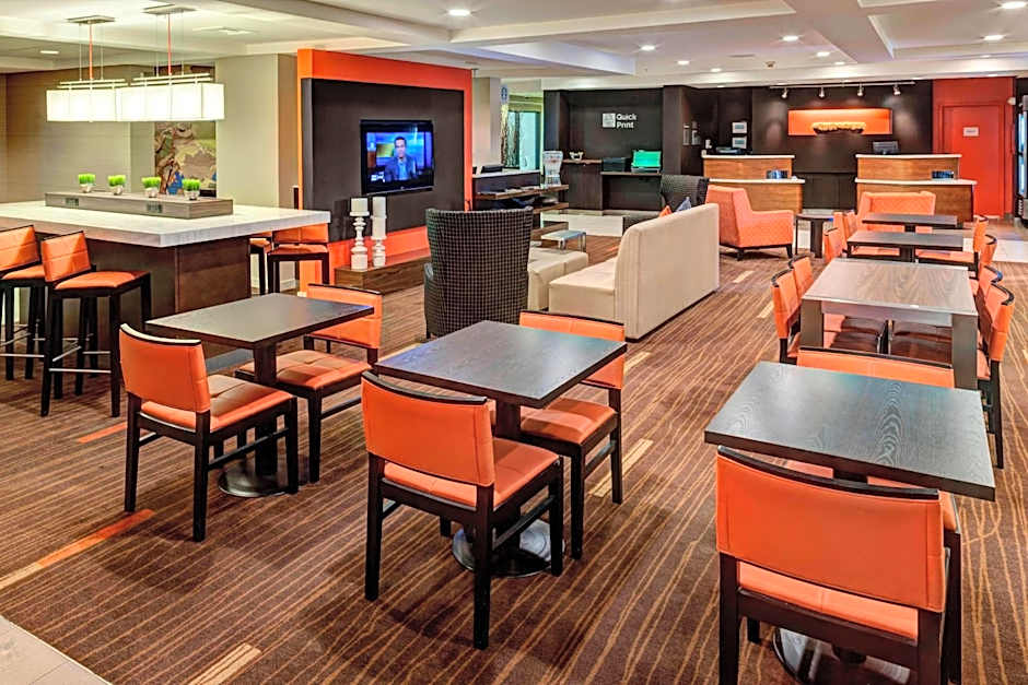 Courtyard by Marriott Wichita East