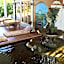 Aen Guy Boutique Hotel