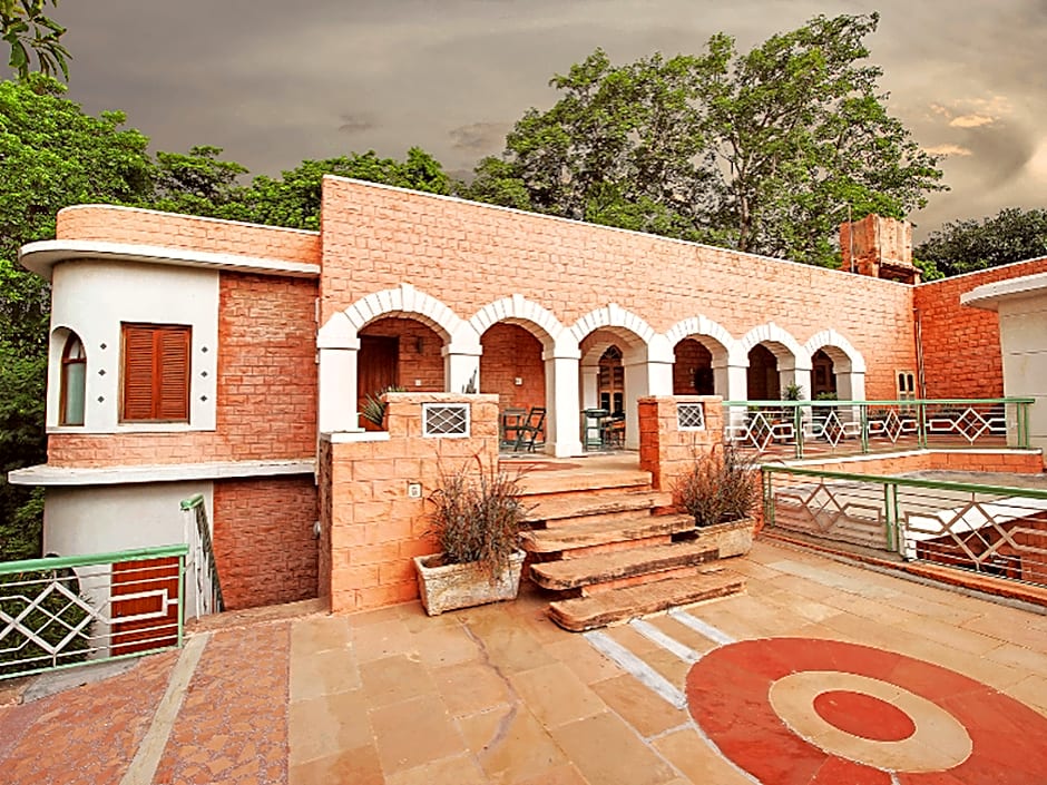 Hotel Inn Season – Art Deco Heritage Hotel in Jodhpur