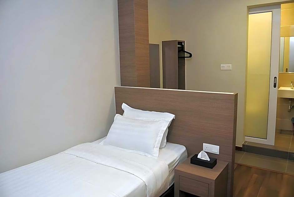 Riverside Boutique Hotel