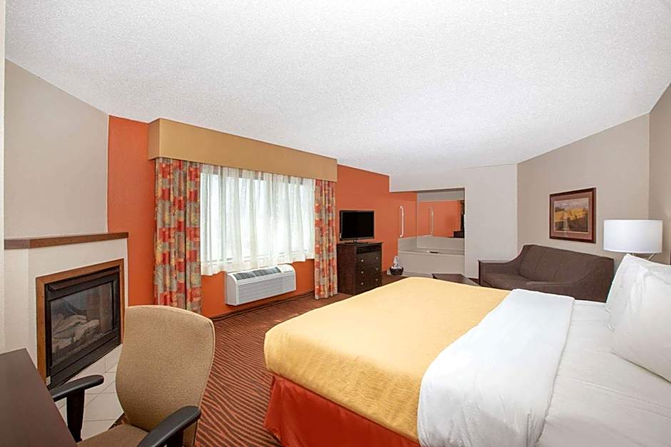 AmericInn by Wyndham Muscatine