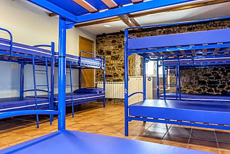 Bed in 10-Bed Mixed Dormitory Room