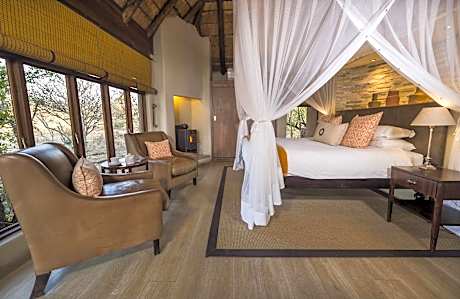 Luxury Suite