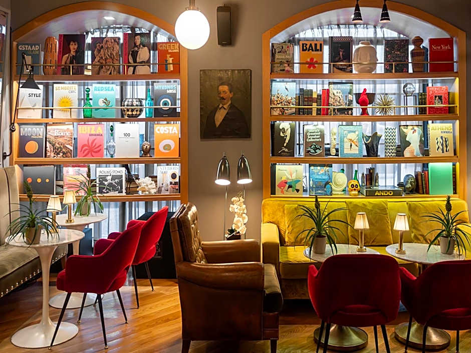 Browns Central Hotel