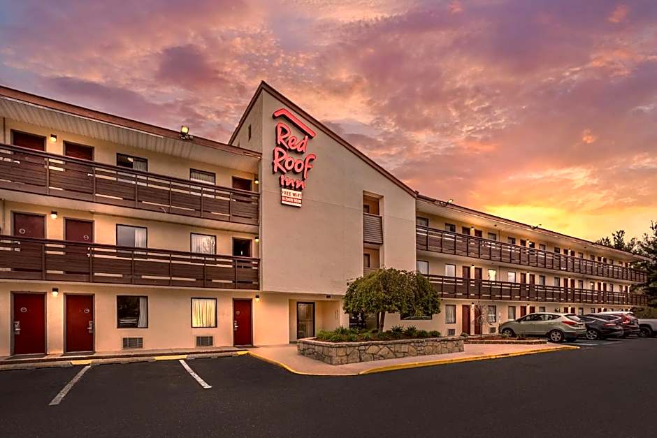 Red Roof Inn Tinton Falls - Jersey Shore