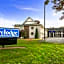 Travelodge by Wyndham Traverse City MI
