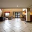 Econo Lodge Inn & Suites Monroe