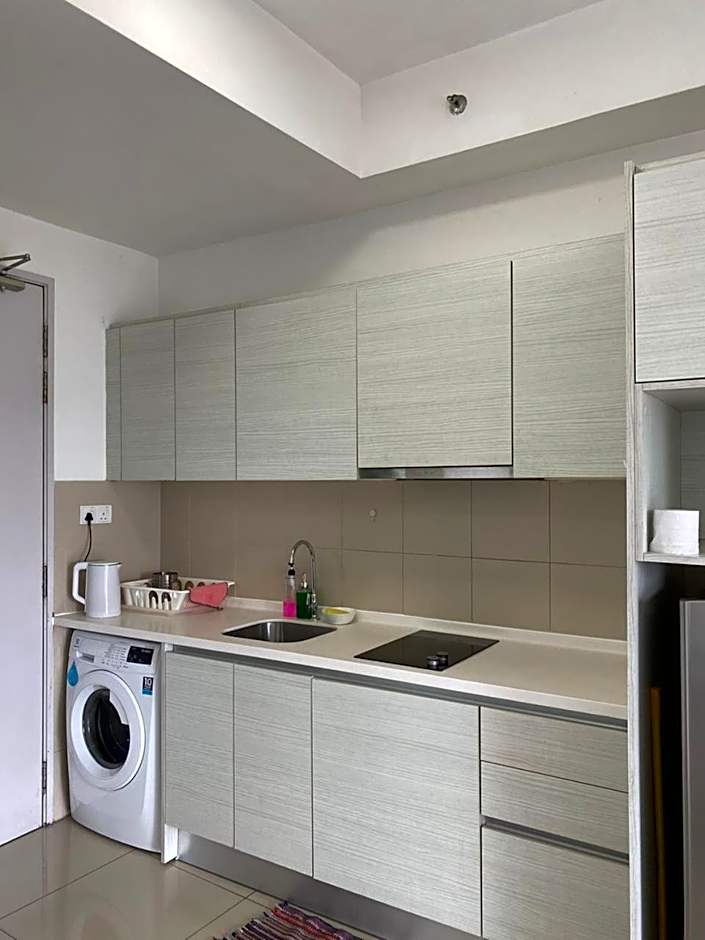 Host Assist Homestay by HA i-City