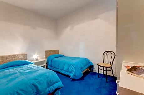 Two-Bedroom Apartment (6 Adults)