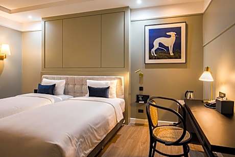 Twin Room with Bathroom