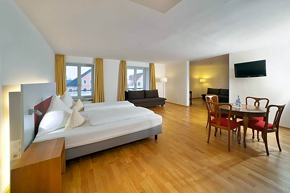 AKZENT Brauerei Hotel Hirsch