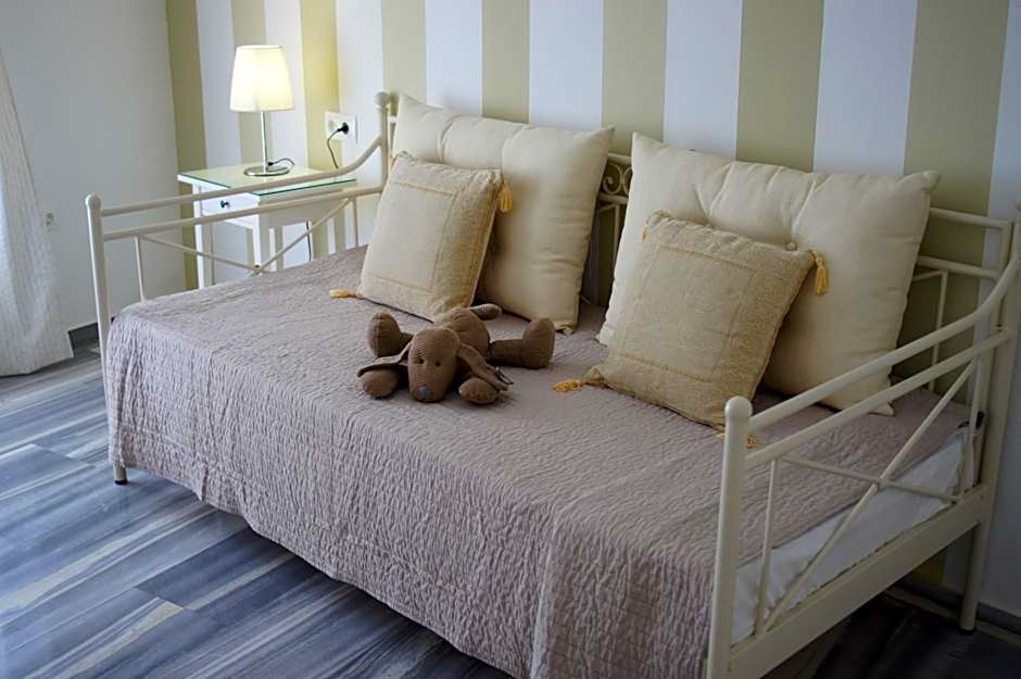 Triple Room — 8 fotoğraftan 1. fotoğraf