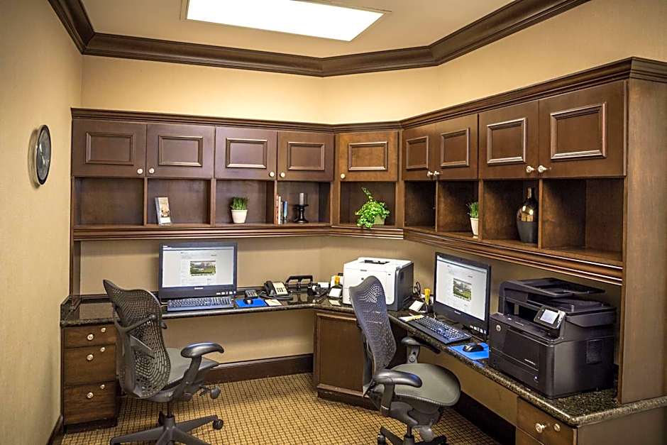 Hilton Garden Inn Hampton Coliseum Central