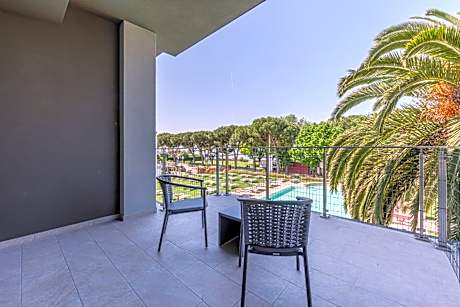 Panorama Triple Room with Terrace and Lake View