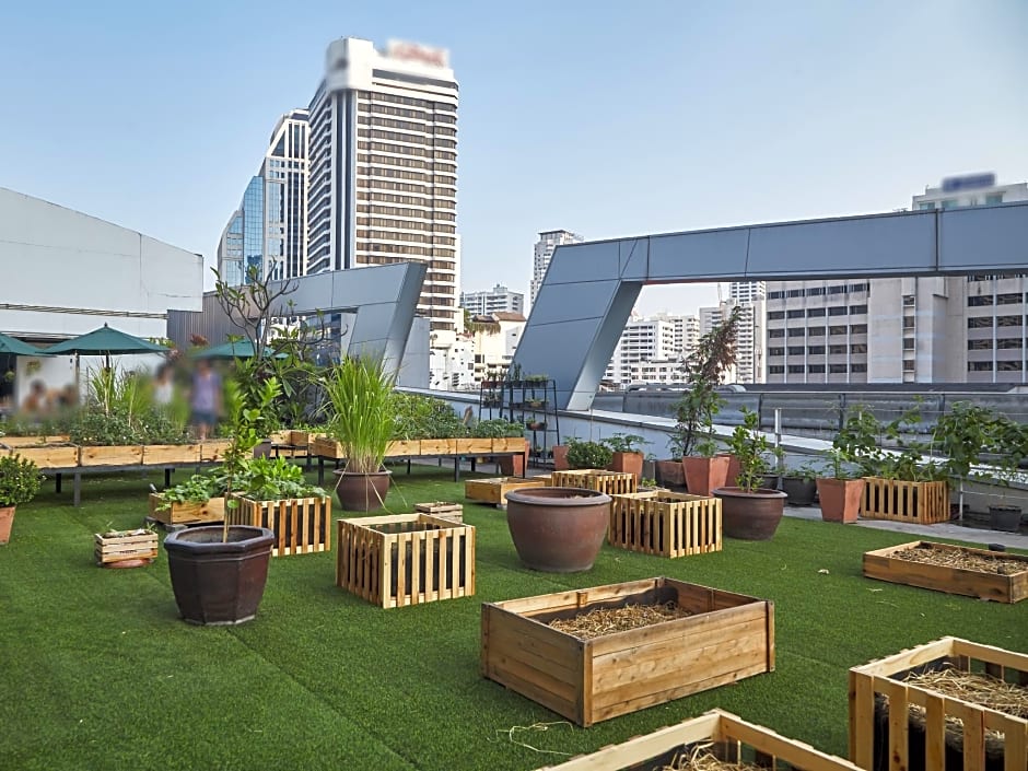 Hom hostel & Cooking club