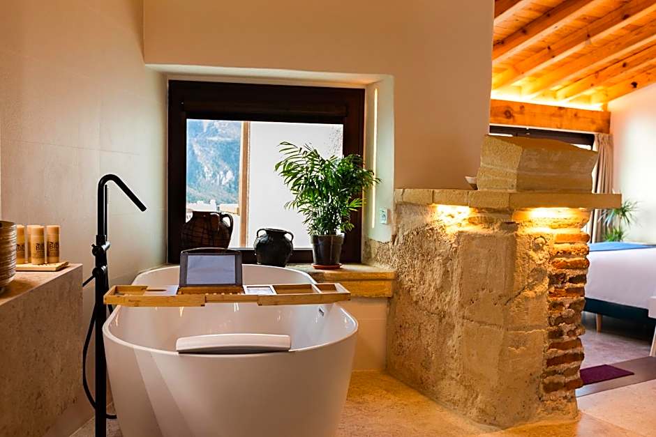 Hotel Poeta Jorge Manrique