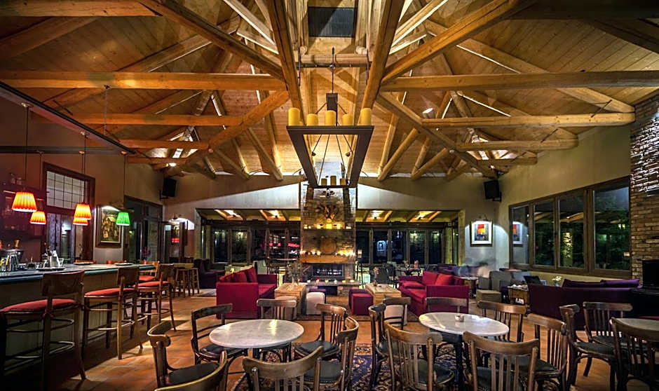 Montanema Handmade Village