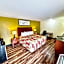 Regency Inn Iola