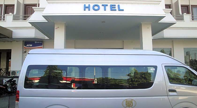 Sylvia Hotel Maumere