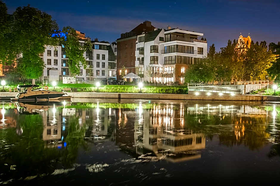 Hotel Almond Business & SPA