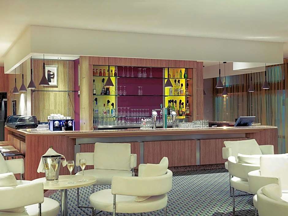 Mercure Toulouse Aéroport Golf de Seilh