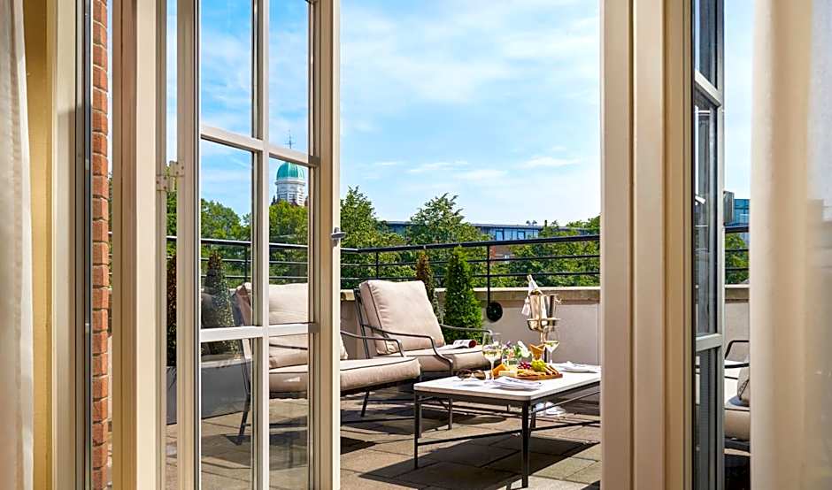 Intercontinental Dublin By IHG