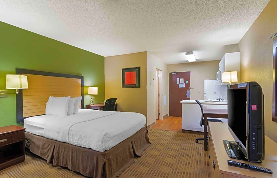 Extended Stay America Suites - Kansas City - Overland Park - Quivira Rd.