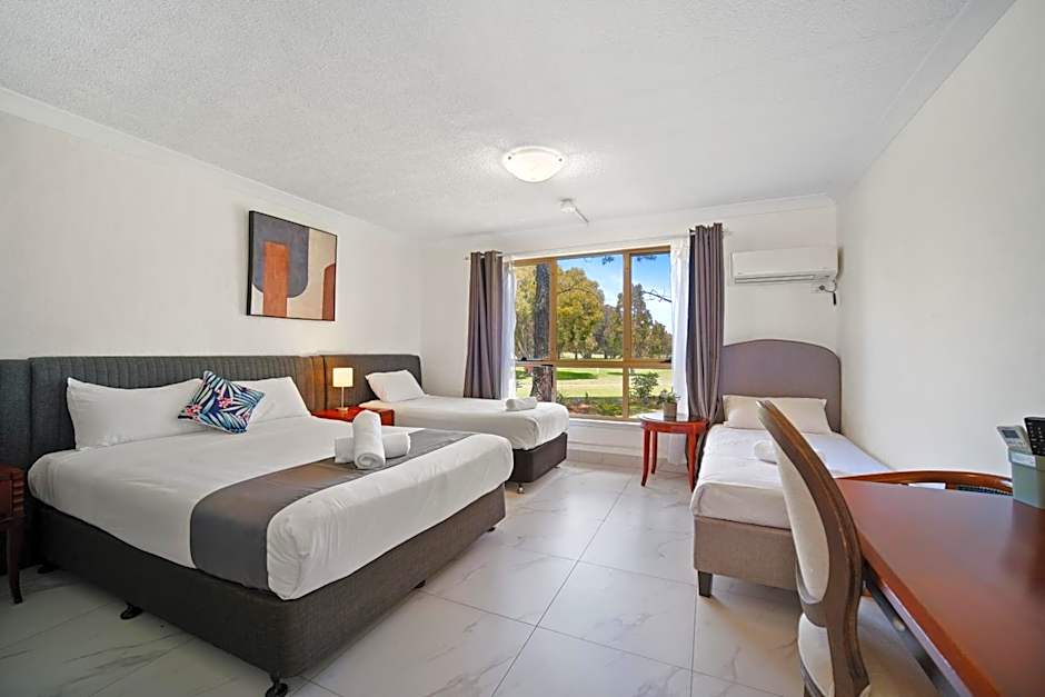 Golf Place Inn Wollongong