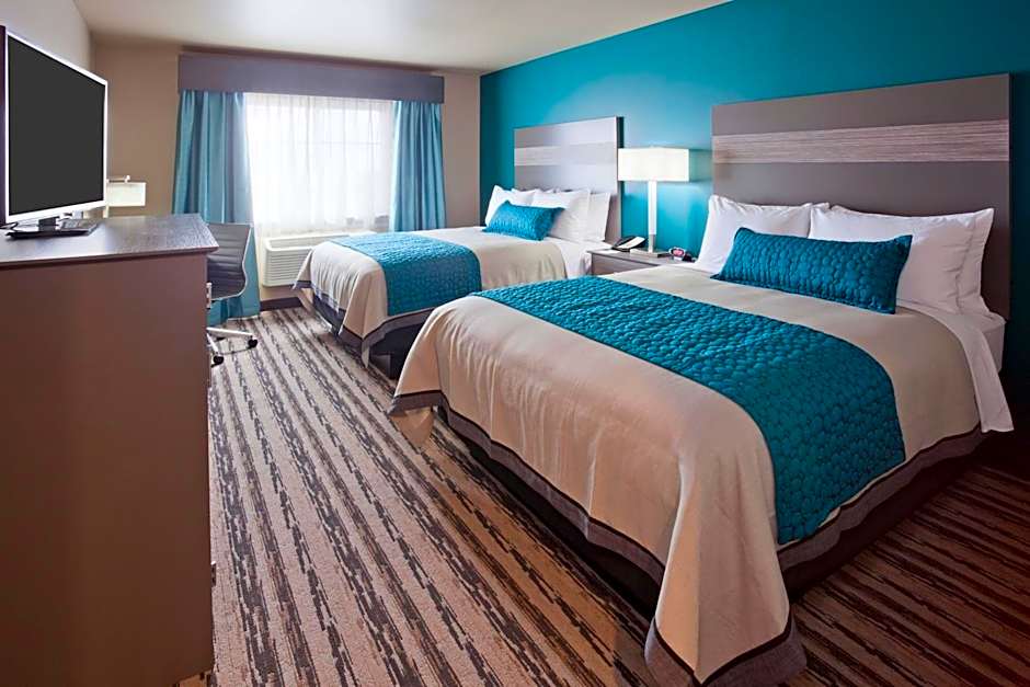 Photo 1 of 5 of 2 Queen Beds, Pet-Friendly