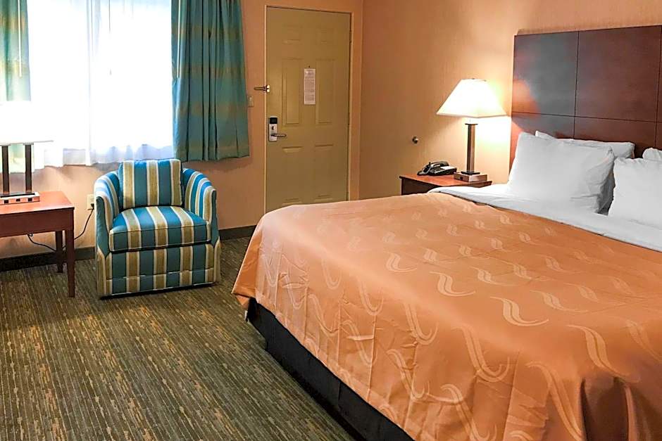 Quality Inn Bedford