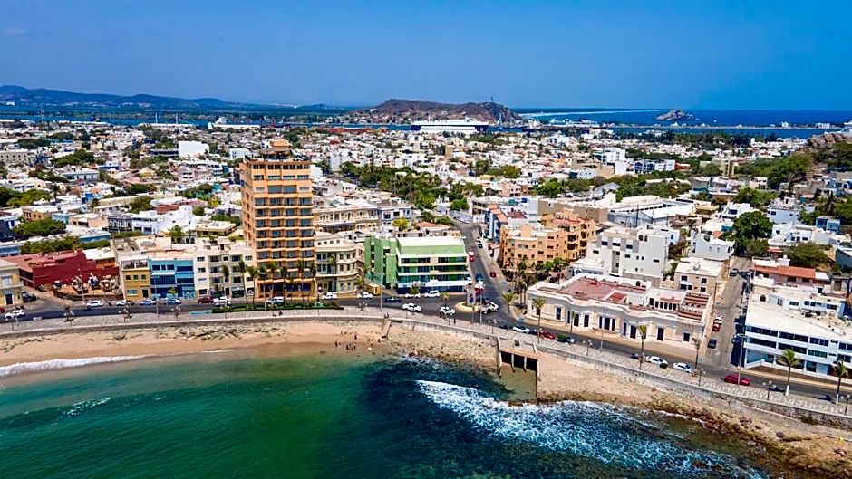 Casa Barros Vacation Condos