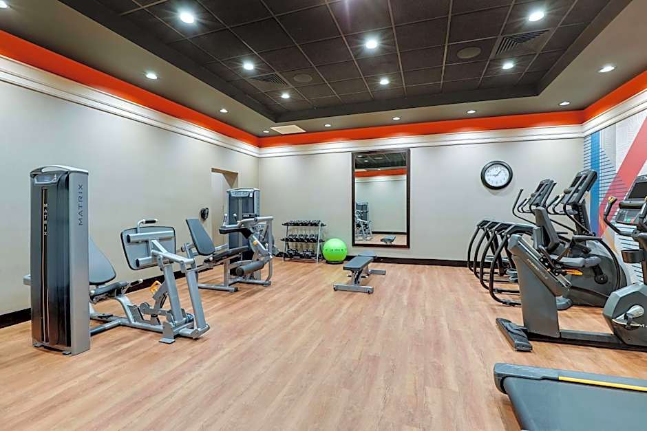 DRURY INN & SUITES MT VERNON