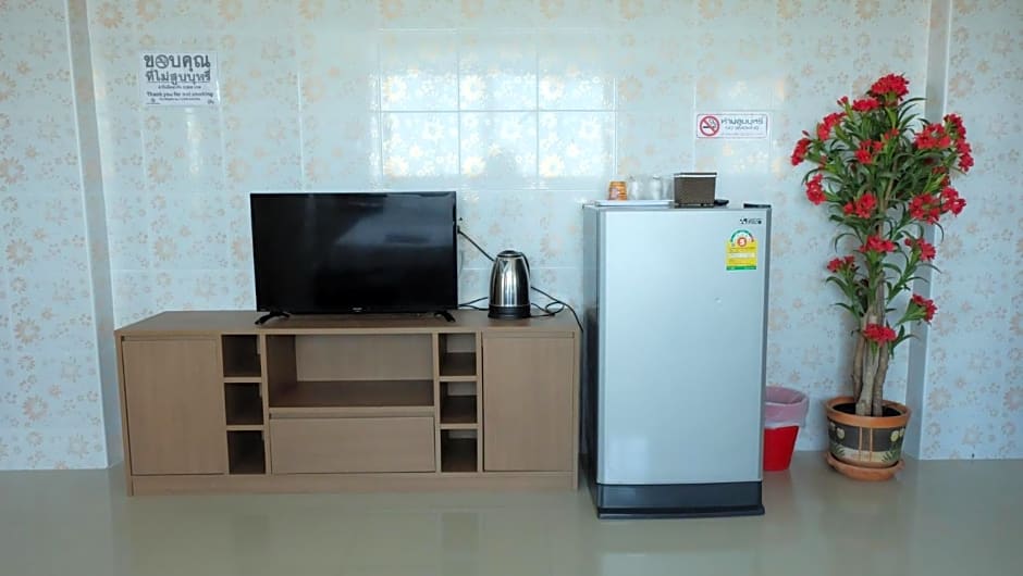 Dhanakarn Place – Chonburi, DC