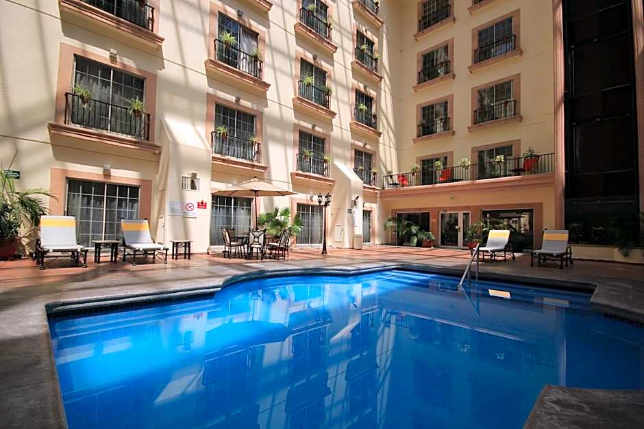 Holiday Inn Leon By IHG