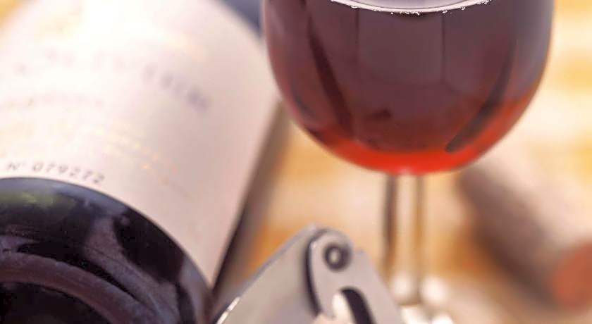 Ibis Hong Kong Central & Sheung Wan Hotel