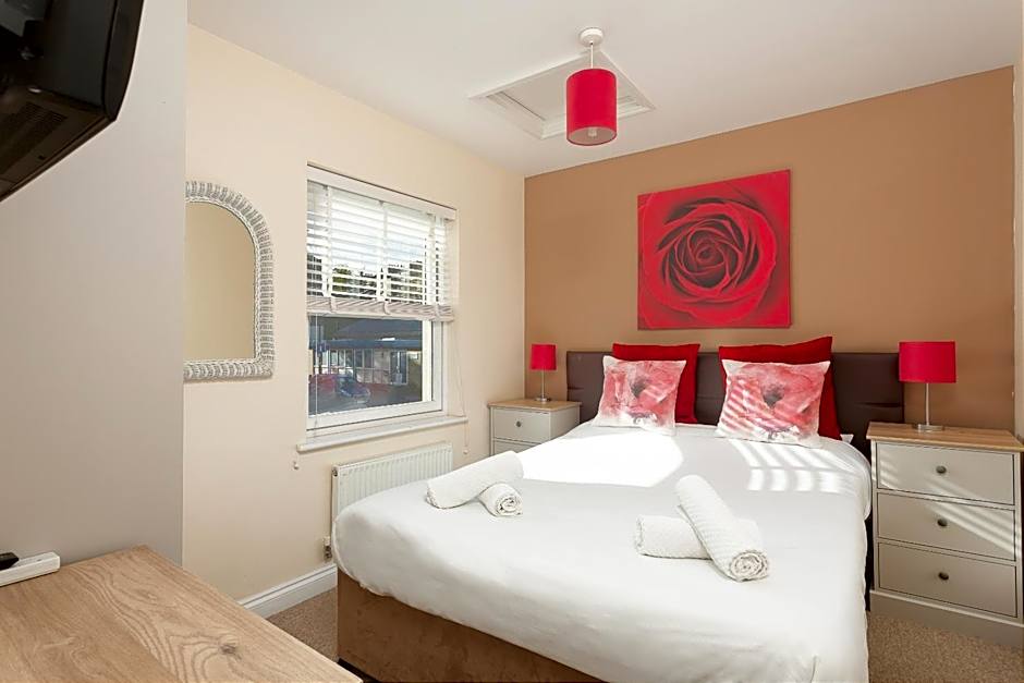 Bath Breaks Apartments