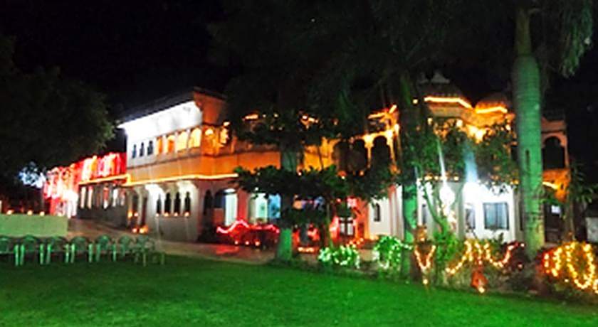 Devendragarh - A Boutique Lake Facing Guest House On Lake Fateh Sagar