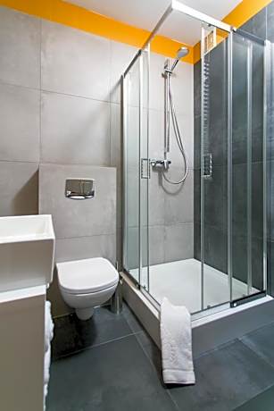 Economy Double or Twin Room