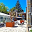 BlackStone Apart Boutique Hotel