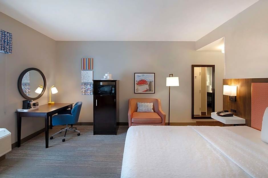 Hampton Inn By Hilton & Suites Harvey